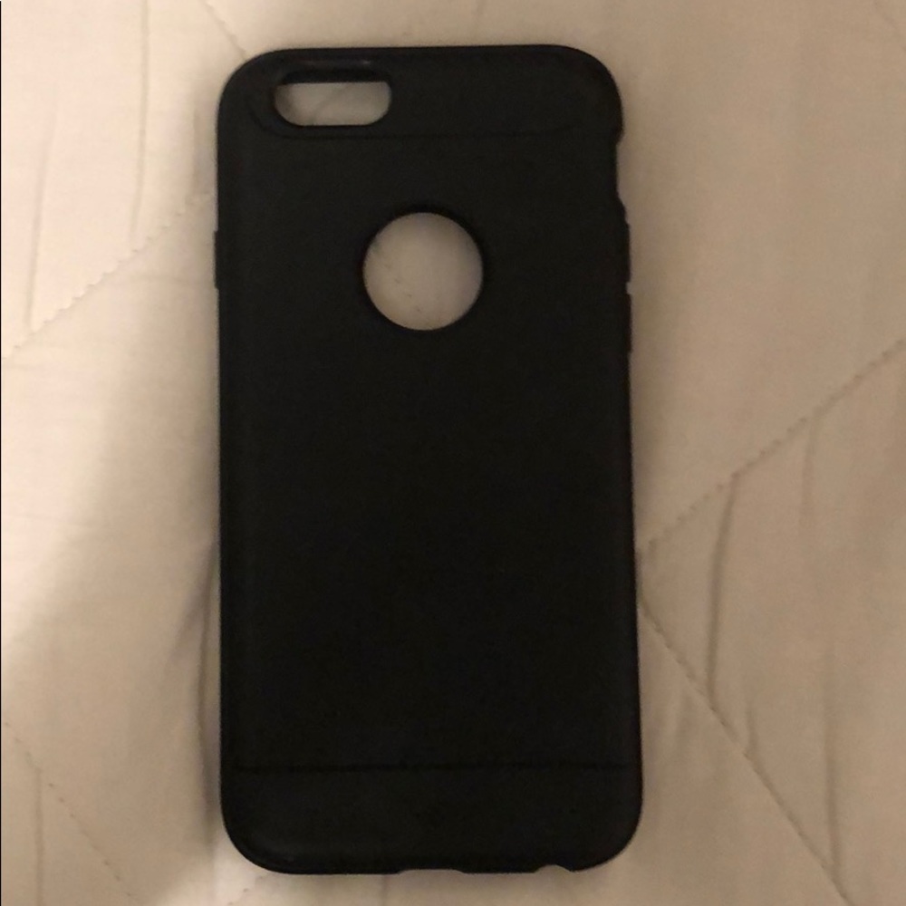 iPhone 6 black and carbon fiber case